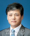 안중민     사진