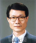 우상섭     사진