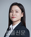 정필금     사진