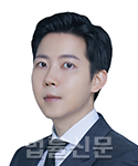 최기욱     사진