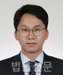 강근욱    