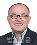 강기탁     사진