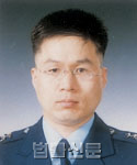 강상만     사진
