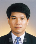 강여찬     사진