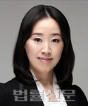 강윤경     사진