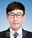 강지웅    