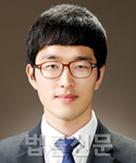 강철준     사진