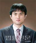 강필성    