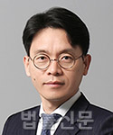강헌구     사진