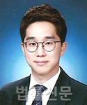 박철홍     사진