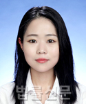 박현희    