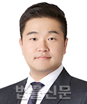 박현중    