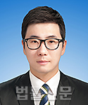 김철홍     사진