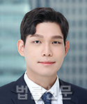 김태엽     사진