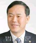김평우    