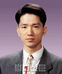 김헌범    
