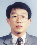 김헌규    