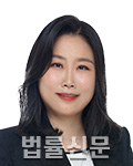 김현정    