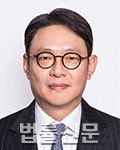 김형욱    