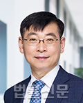 신동욱     사진