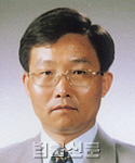 김호룡     사진