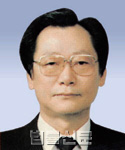 김홍근    