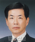 김홍헌    