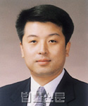 김홍우    