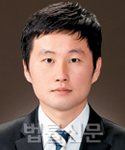 김효손    