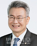김회재     사진