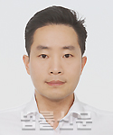 나강민    