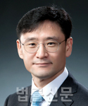 나상용    