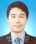 나상건     사진