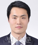 나유신    