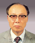 나항윤    