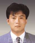 류용현    