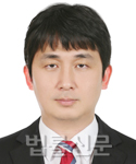 류직하    