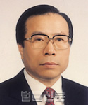 명완식     사진