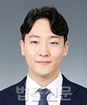 명현준    