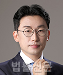 문균      