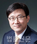 문정일     사진