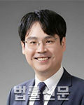 민경현    