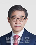 권순일     사진