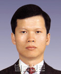 민한홍    