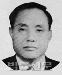 박병균    