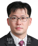 박사의    