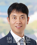 박상용     사진