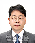 박석일     사진