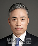 박성범    