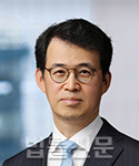 유욱